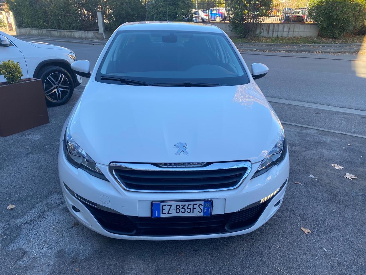 Peugeot 308 1.6 HDi 92 CV Access