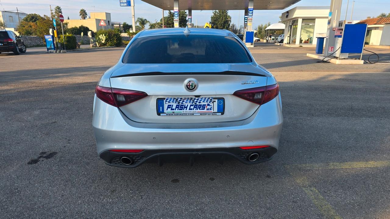 Alfa Romeo Giulia 2.2 Turbodiesel 160 CV AT8 Sprint