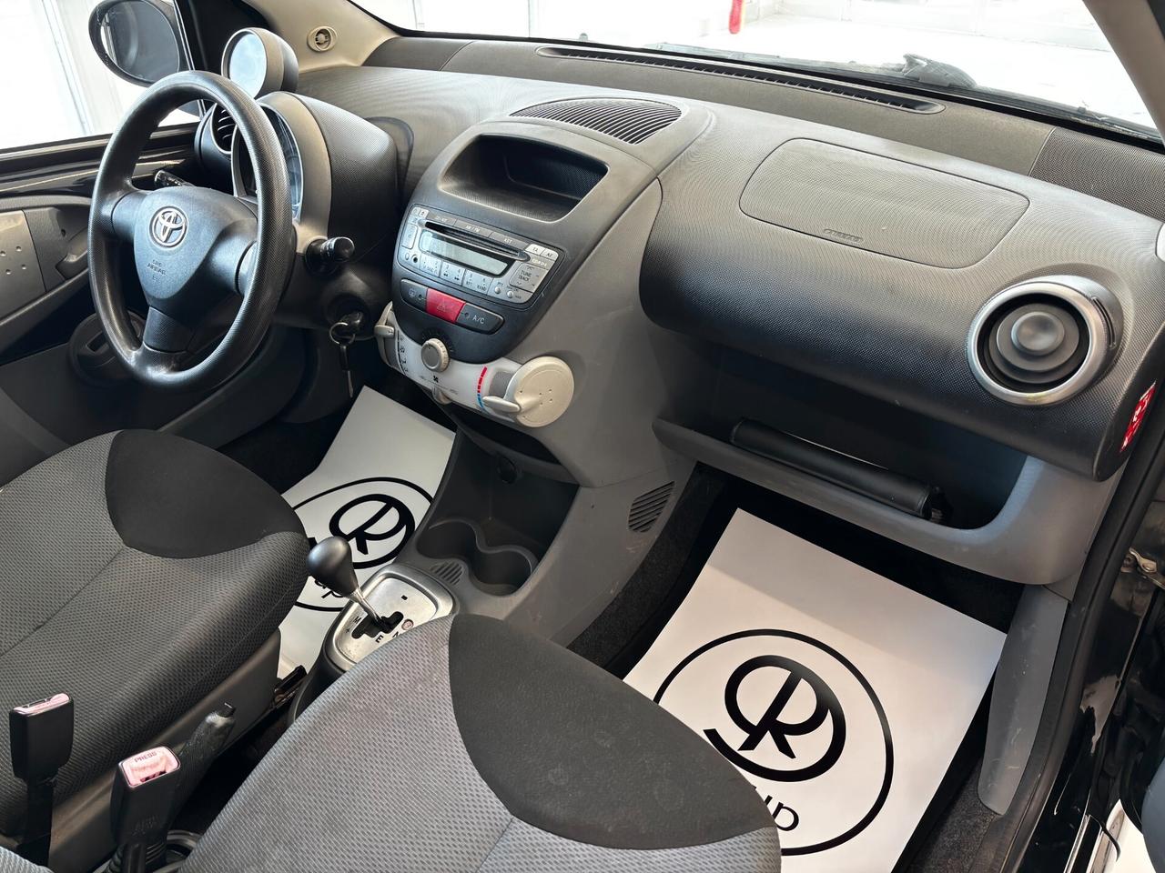Toyota Aygo 1.0 5 porte Sol Automatica