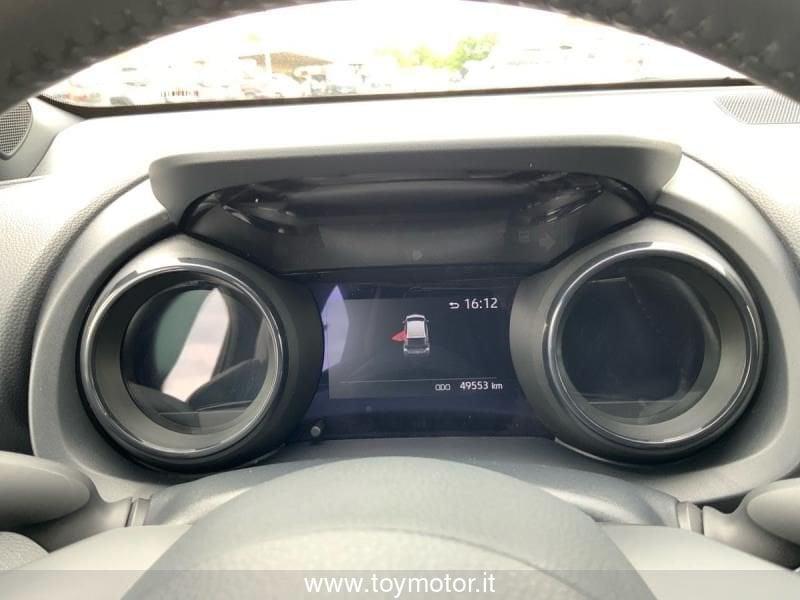 Toyota Yaris 4ª serie 1.5 Hybrid 5 porte Style