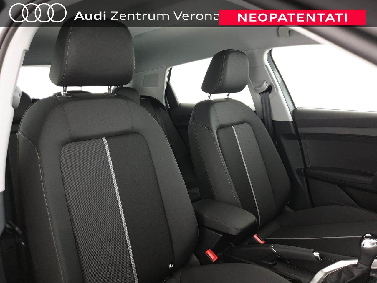 Allstreet 30TFSI 116CV S tronic Identity Contrast