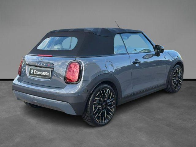 MINI Cooper S Cabrio Cooper S Favoured Cabrio