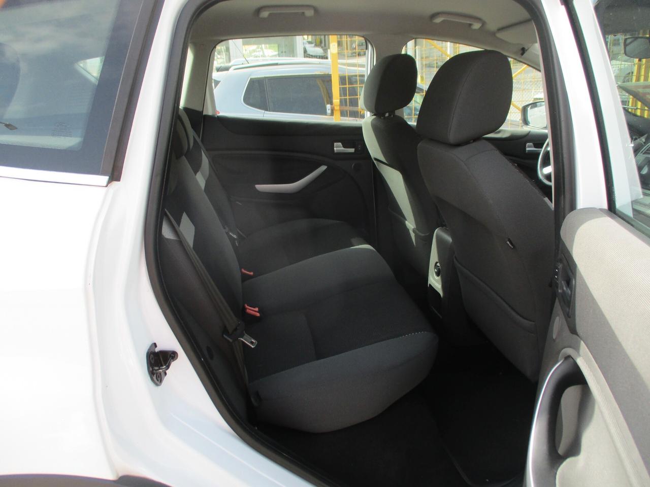 Ford Kuga 2.0 TDCi 140 CV 2WD MOLTO BELLA 2012
