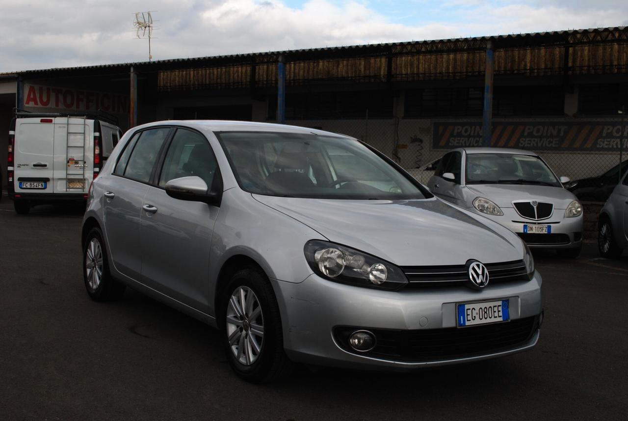 Volkswagen Golf 1.6 TDI DPF 5p. Highline