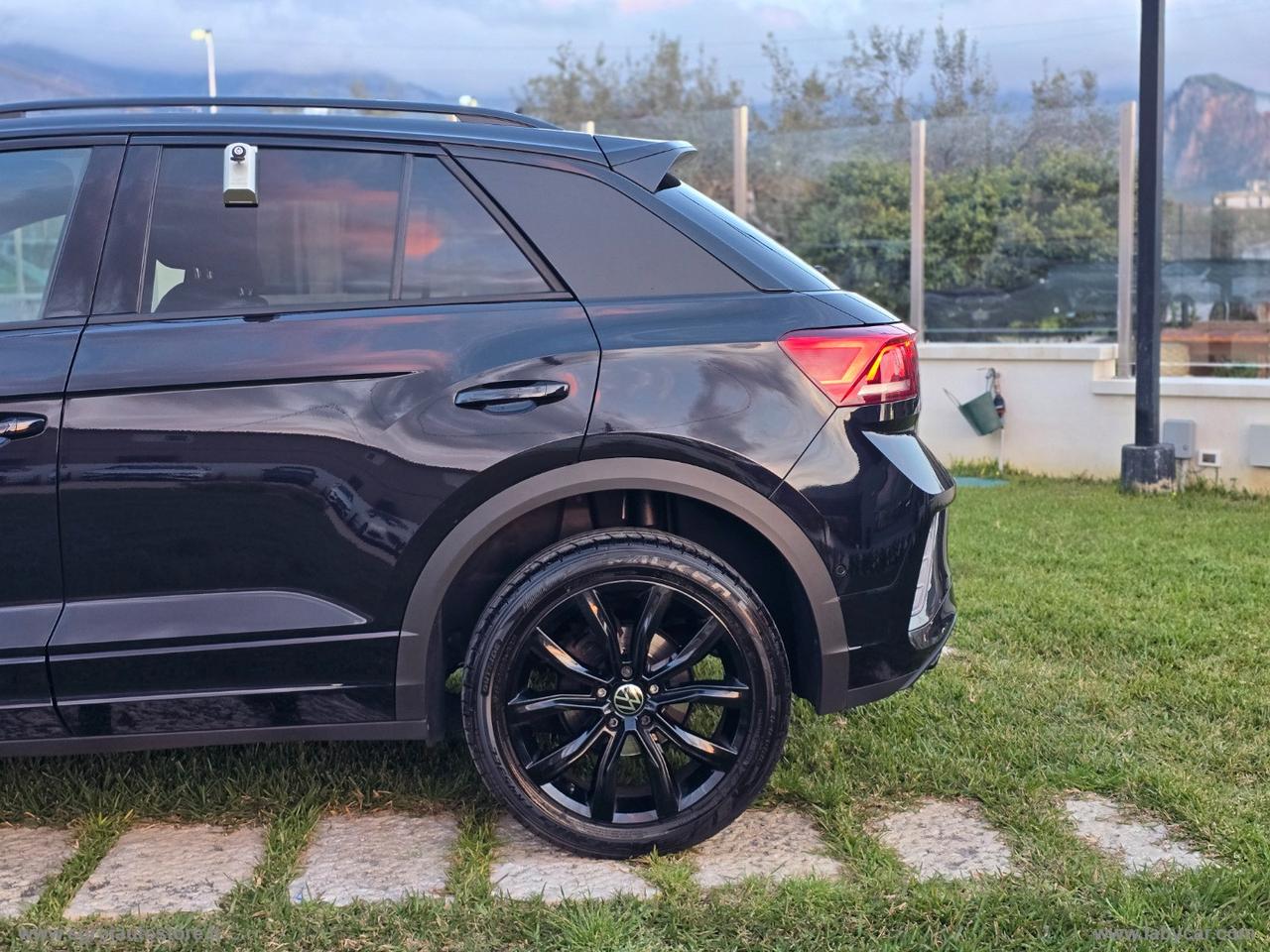 VOLKSWAGEN T-Roc 2.0 TDI SCR R-Line