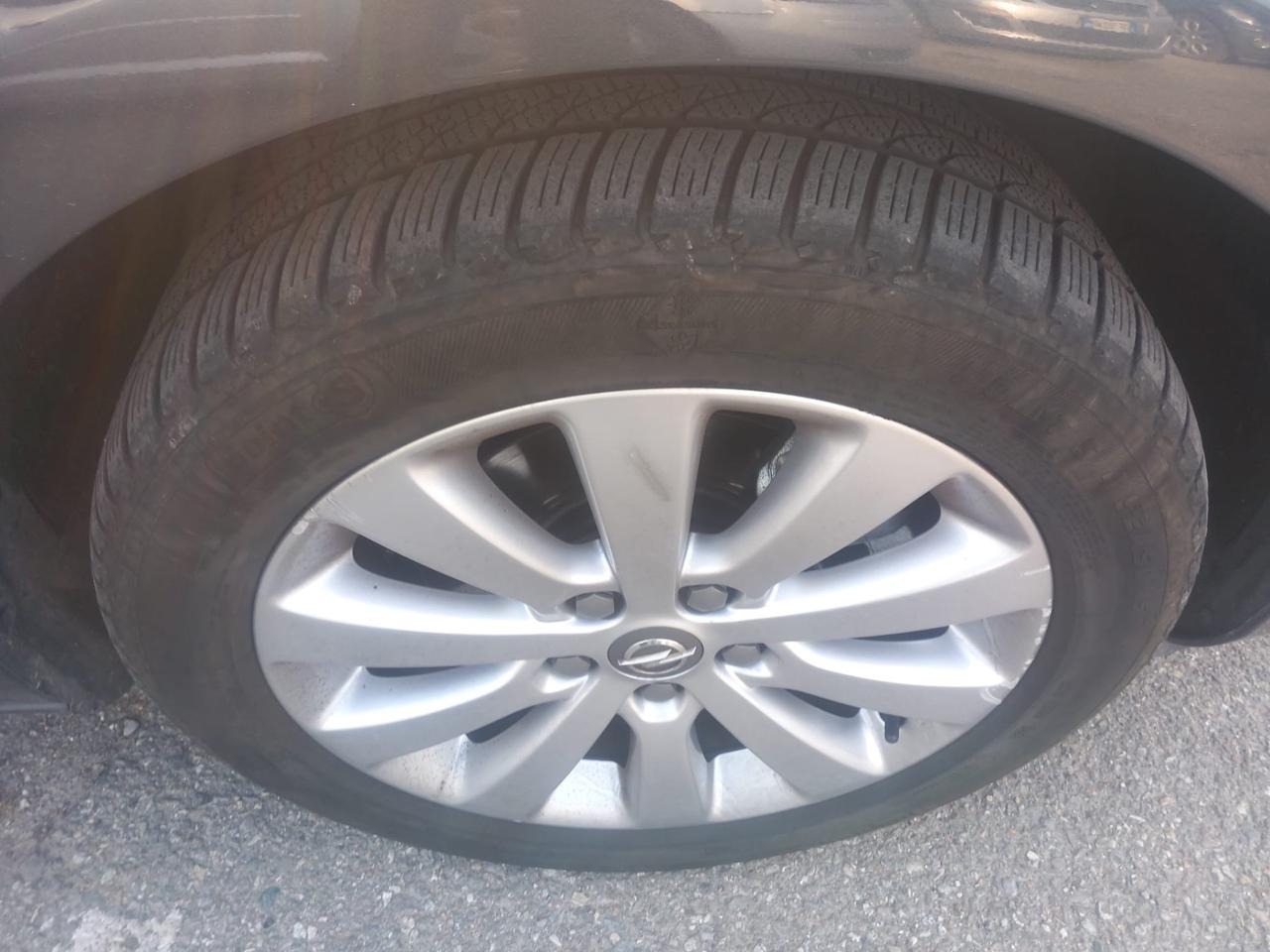 Opel Astra 1.7 CDTI 125CV Sports Tourer Cosmo