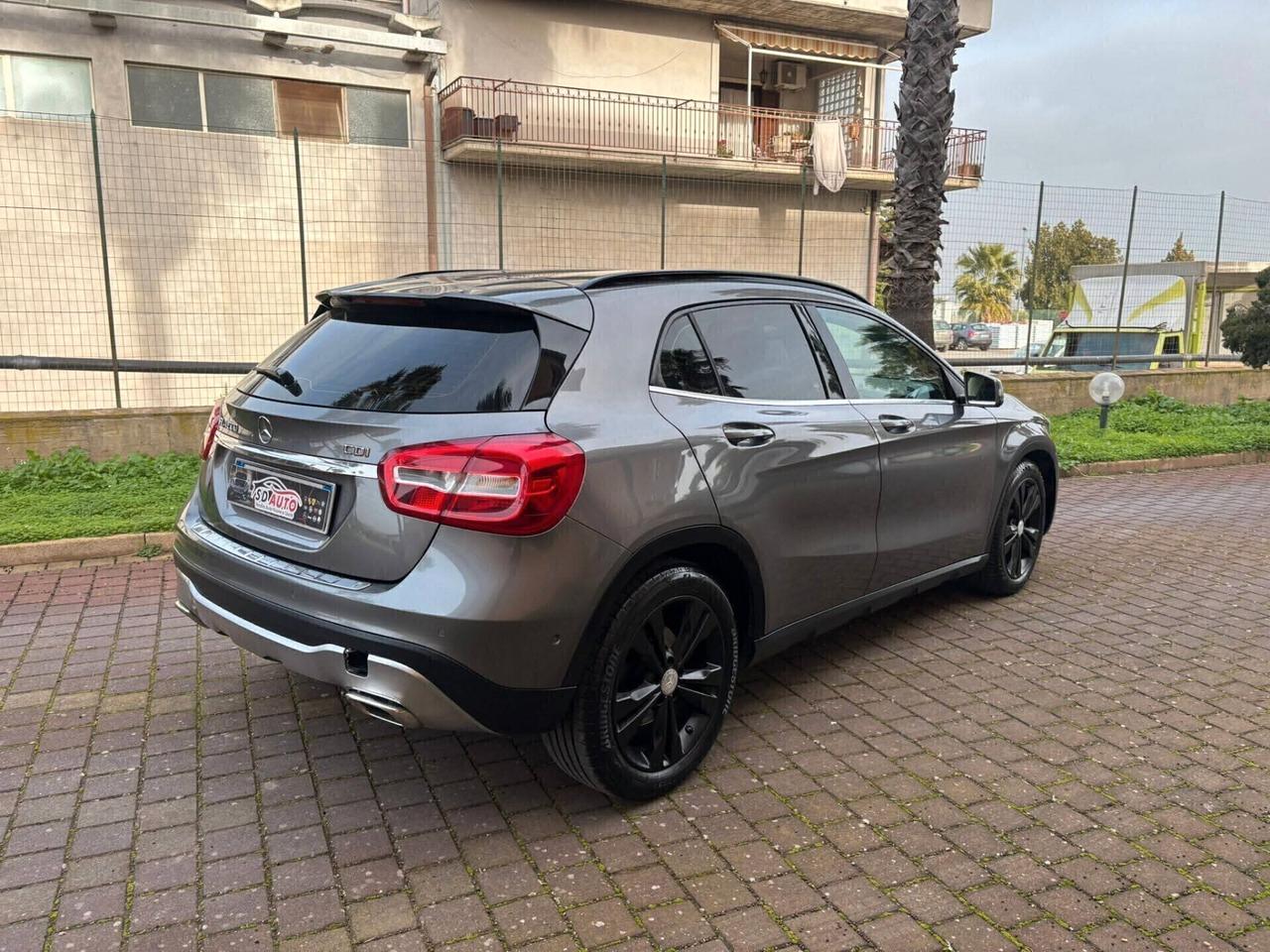Mercedes-benz GLA 200 CDI Sport/,\