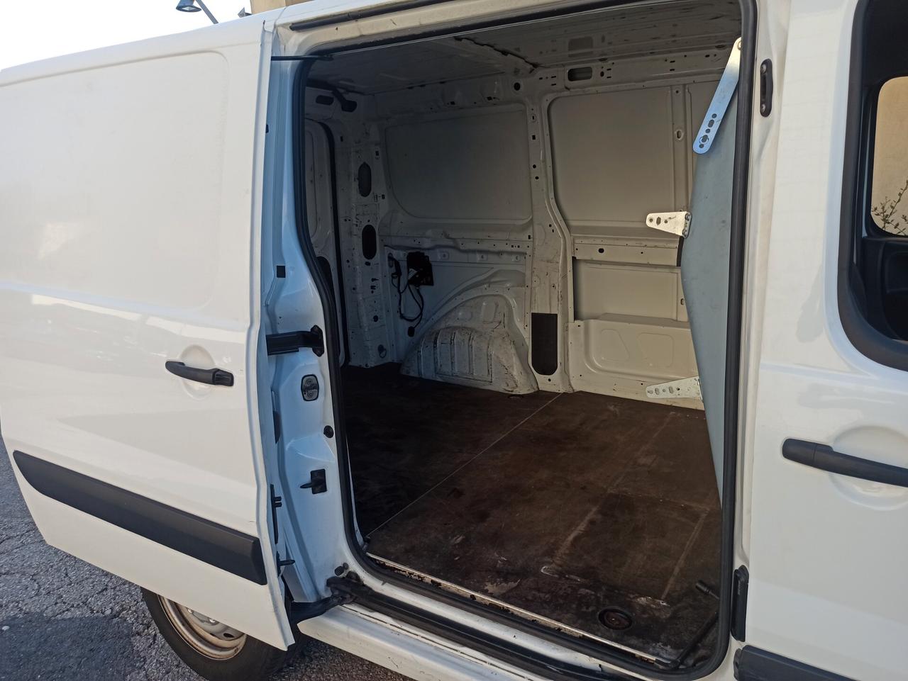 Peugeot Expert 2.0 HDi 125CV FAP PC-TN 10Q Furgone