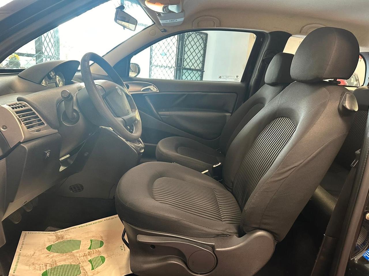 Lancia Ypsilon 1.4 Platino Ecochic GPL