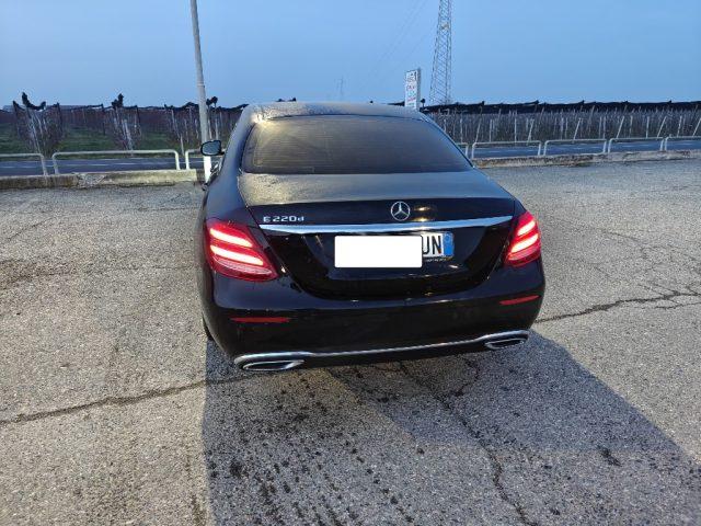 MERCEDES-BENZ E 220 d Auto Exclusive
