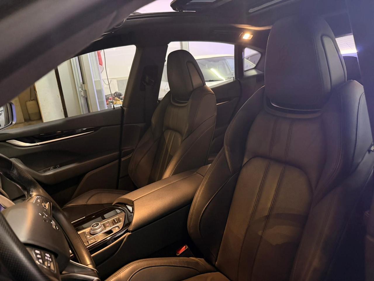 Maserati Levante V6 3.0 250cv Diesel Q4 Gransport