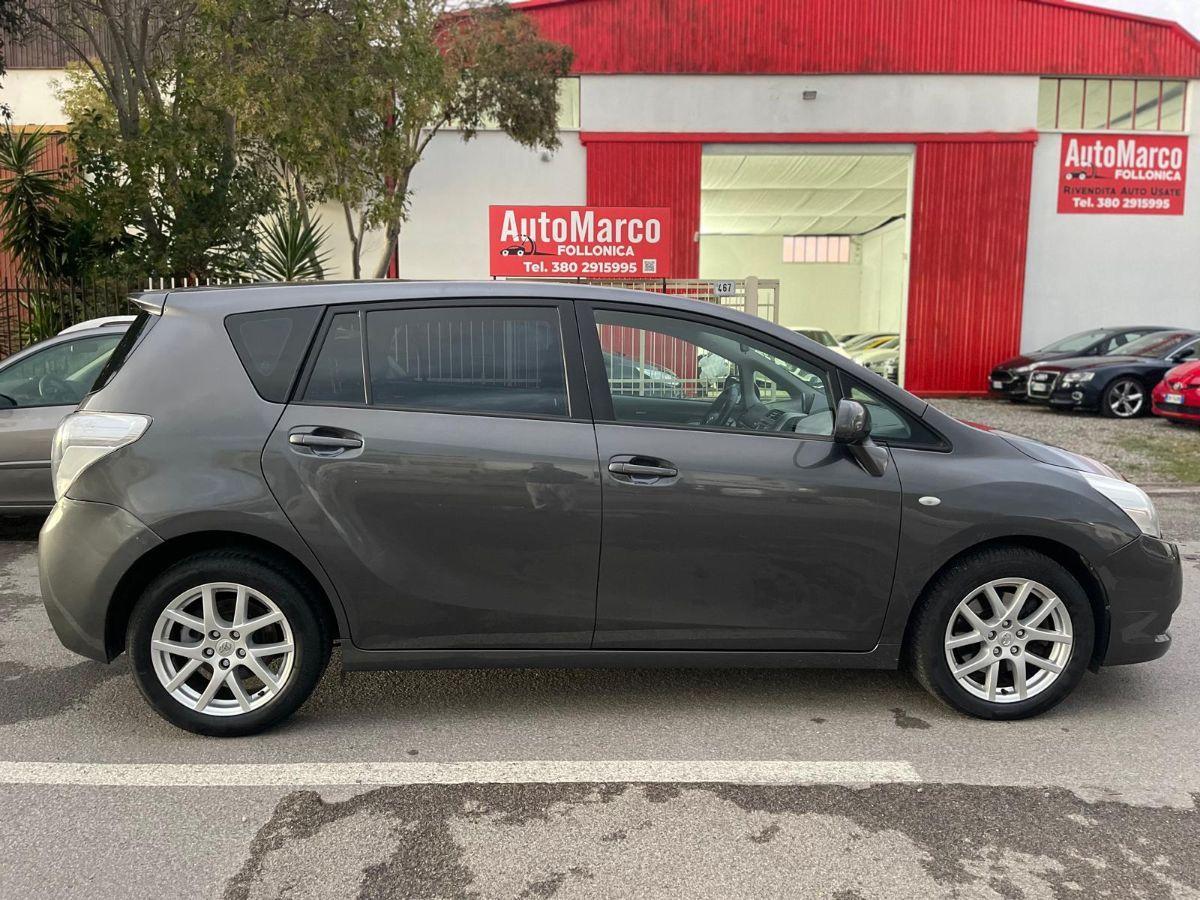 TOYOTA - Verso - 2.2 D-Cat 150CV aut. Sol