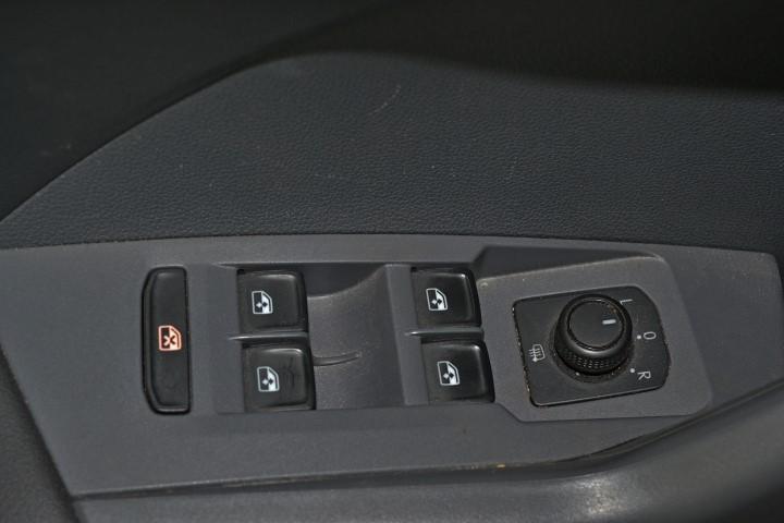 VOLKSWAGEN T-CROSS - 1.0 TSI URBAN