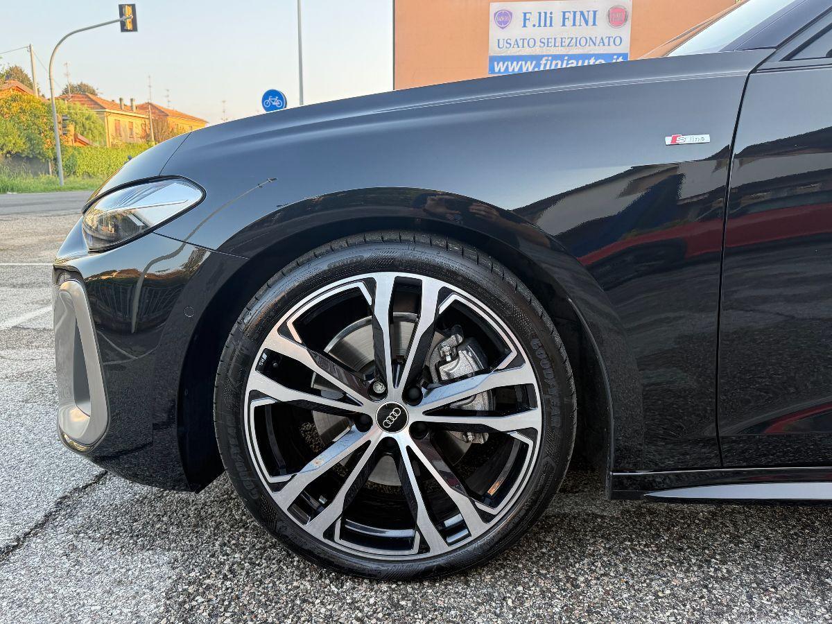 AUDI - A5 AVANT 204 CV MHEV TRONIC S-LINE EDITION QUATTRO