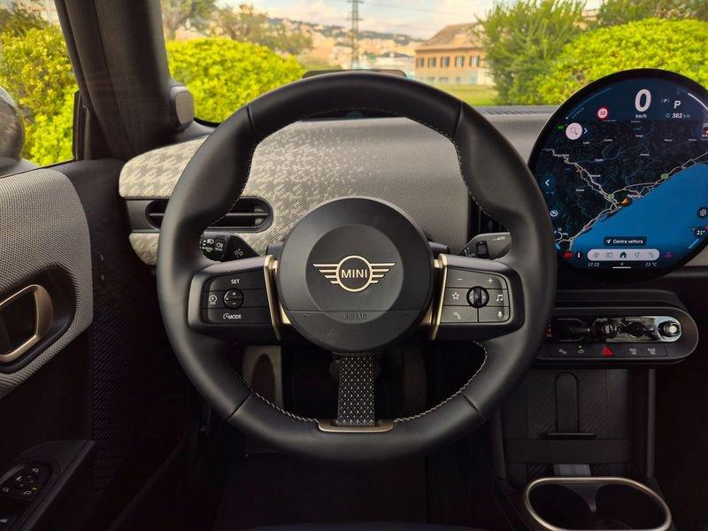 MINI Cooper Mini Cooper Cabrio 2.0 S Favoured auto