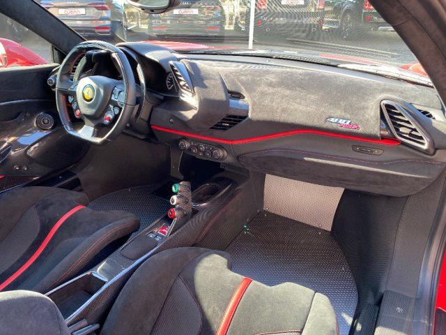 FERRARI 488 Pista