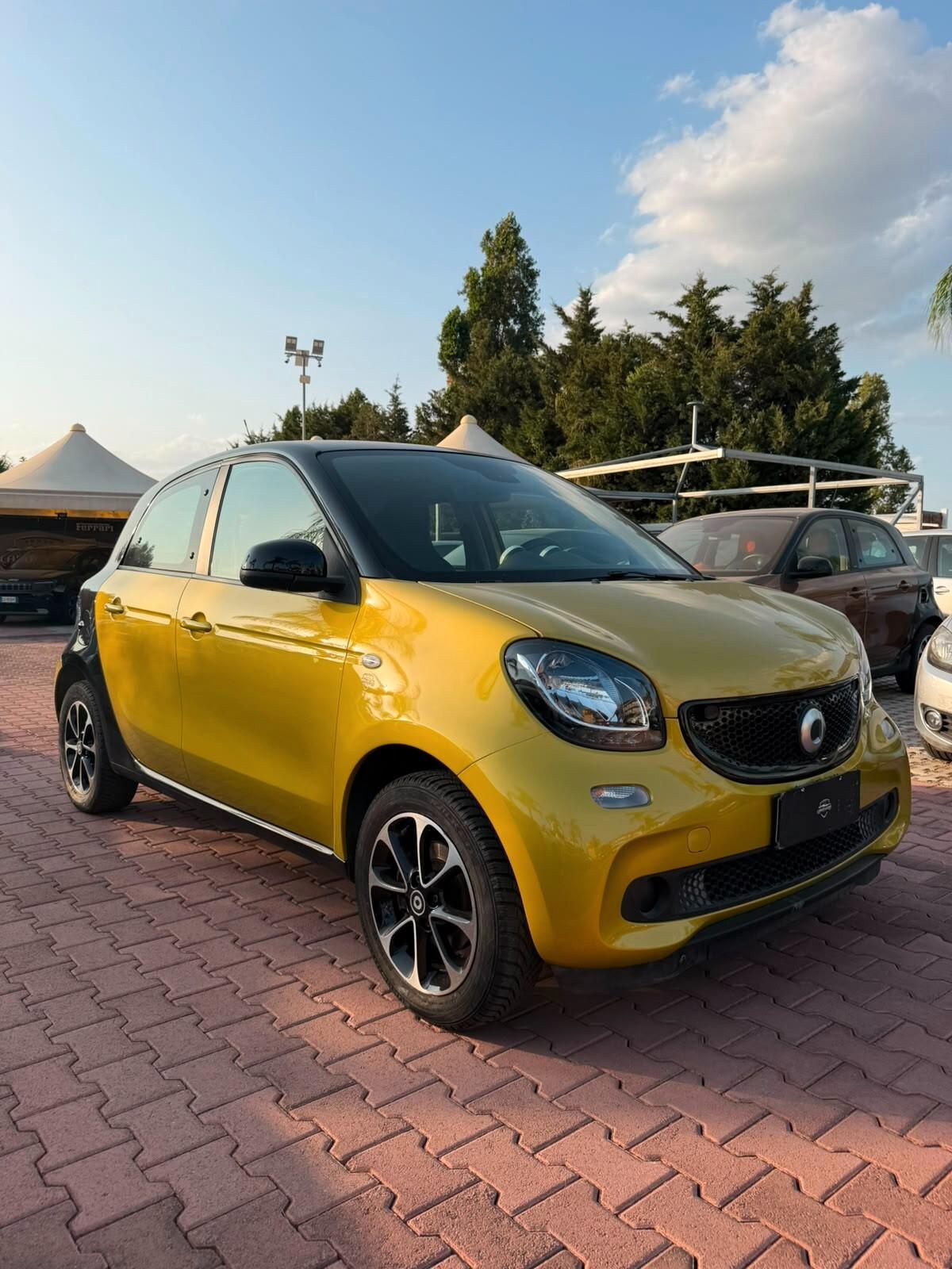 Smart ForFour 70 1.0 Youngster