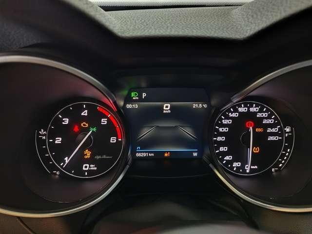 Alfa Romeo Stelvio 2.2d 190cv Sprint Q4 Navi+Palette al Vol.+Camera