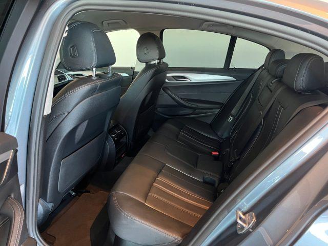 BMW 530 d Berlina 249cv xDrive Business StepTronic 48V