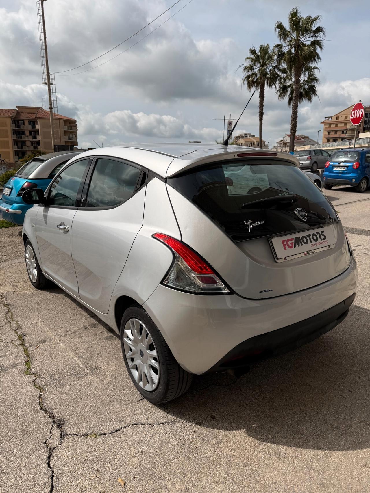 Lancia Ypsilon 1.3 Multyjet