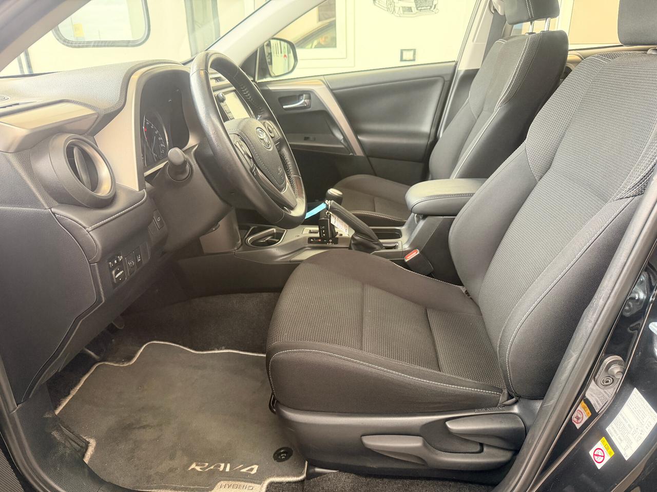 Toyota RAV 4 RAV4 2.5 Hybrid 2WD Active