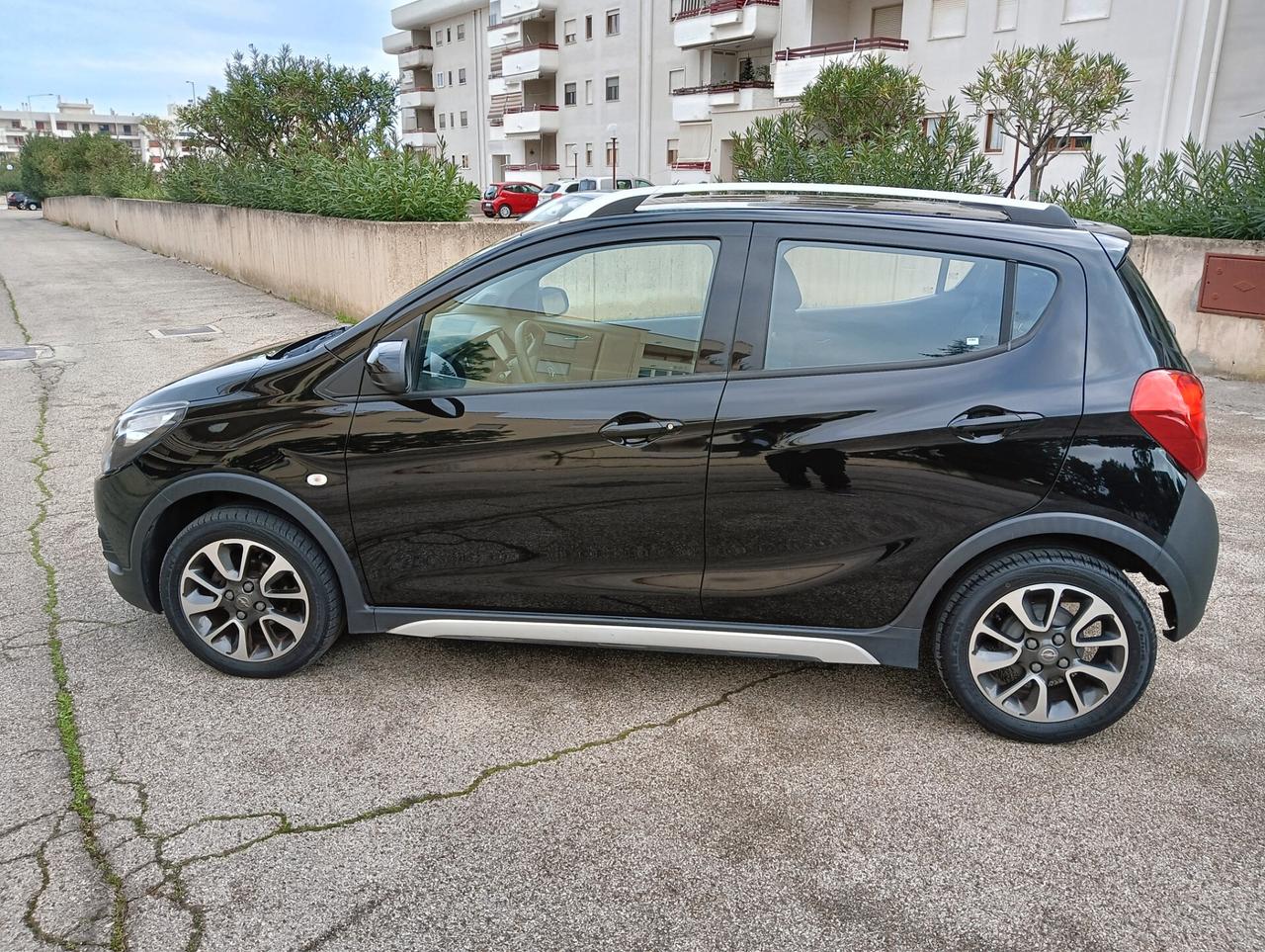 Opel Karl Rocks 1.0 73 CV