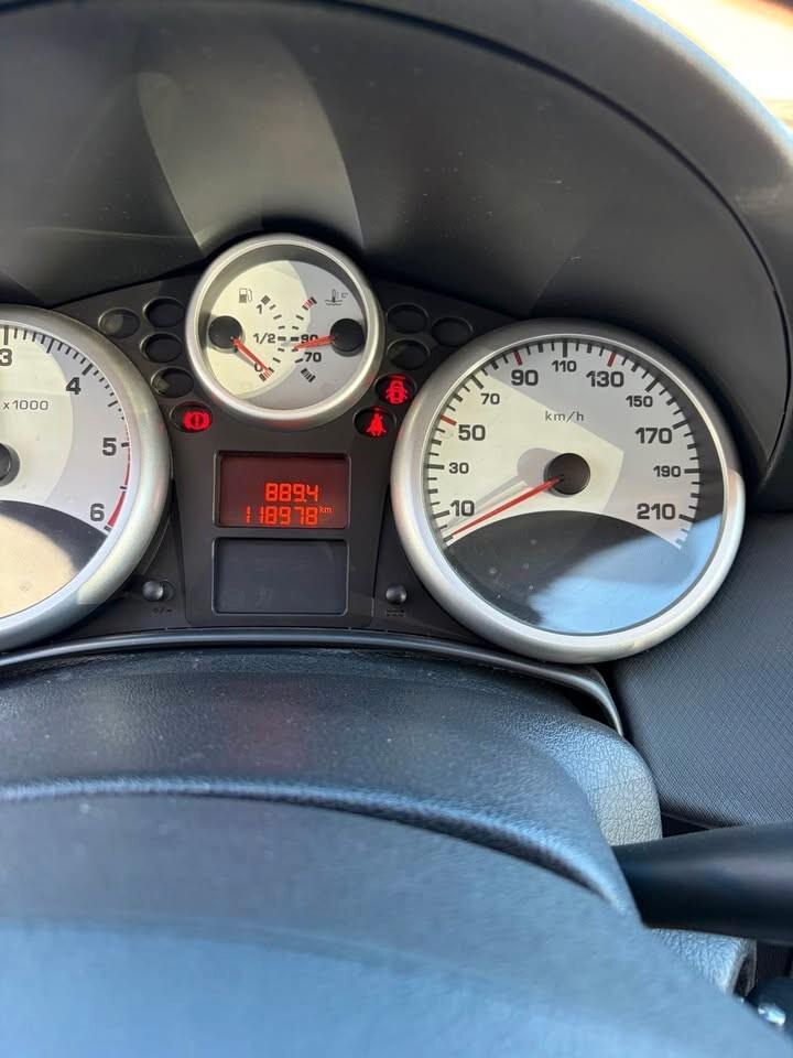 Peugeot 207 1.4 HDi 70CV 3p. X Line