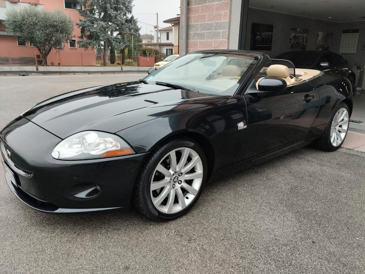 Jaguar XK 4.2 V8 Convertibile