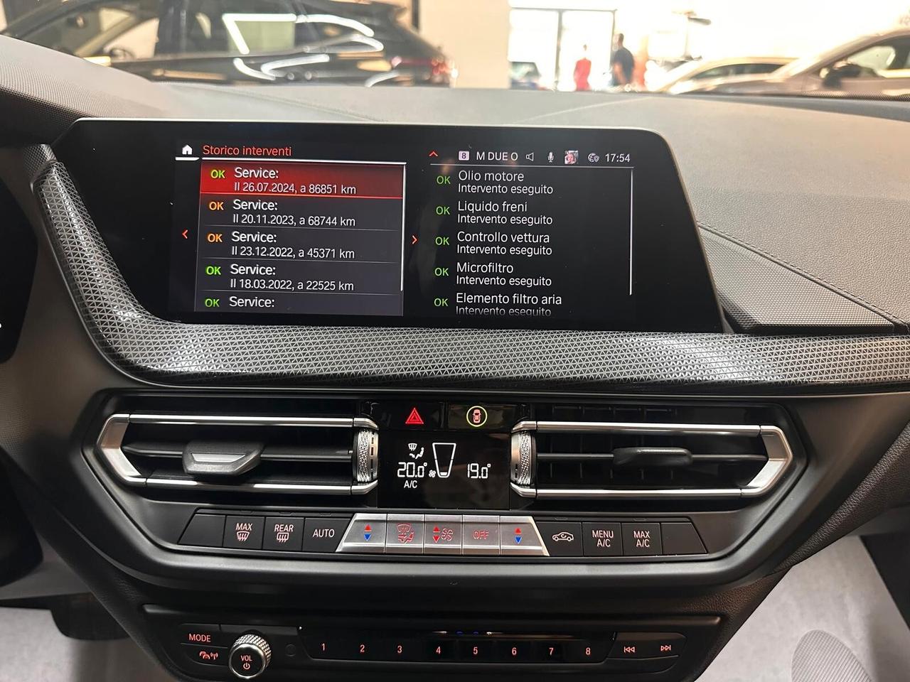 BMW 118 d Sport auto * TAGLIANDI UFFICIALI *