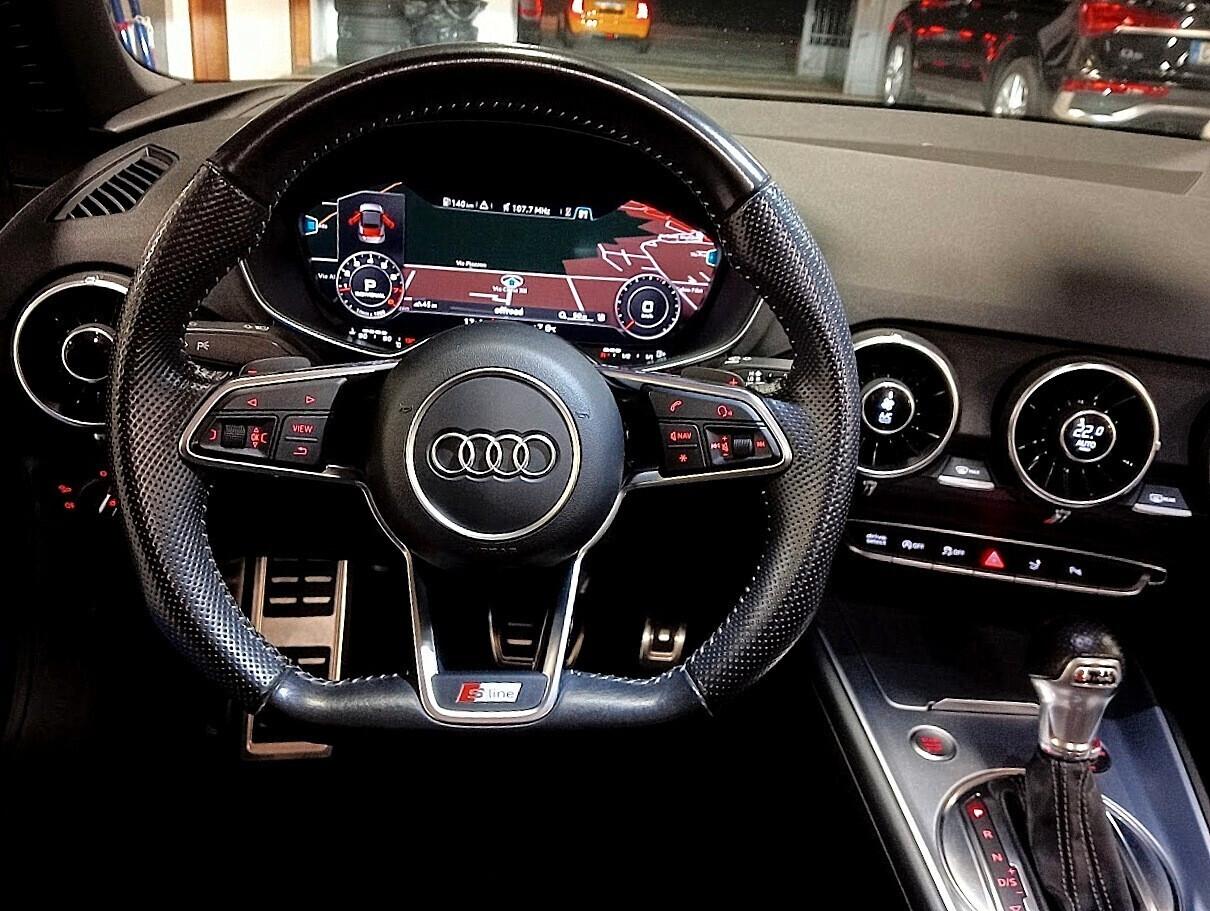Audi TT ROADSTER 1.8 TFSI SLINE 19" MATRIX CABRIO S-LINE