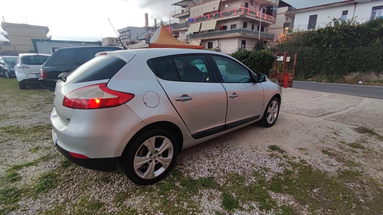 Renault Megane Mégane 1.5 dCi 110CV Dynamique