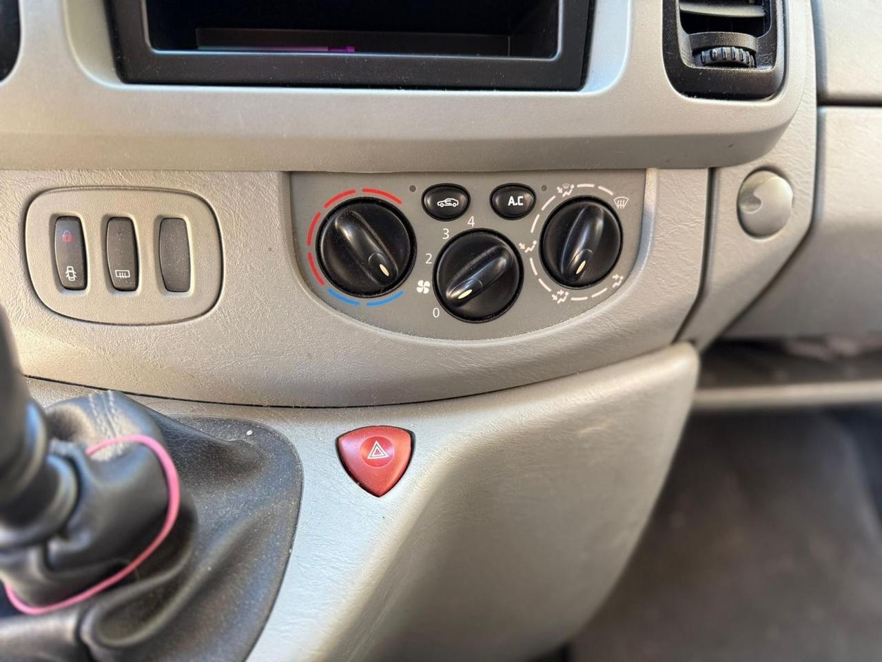 Opel Vivaro 27 2.5 CDTI PC-TN Combi Semivetrato Tec. Fap M1