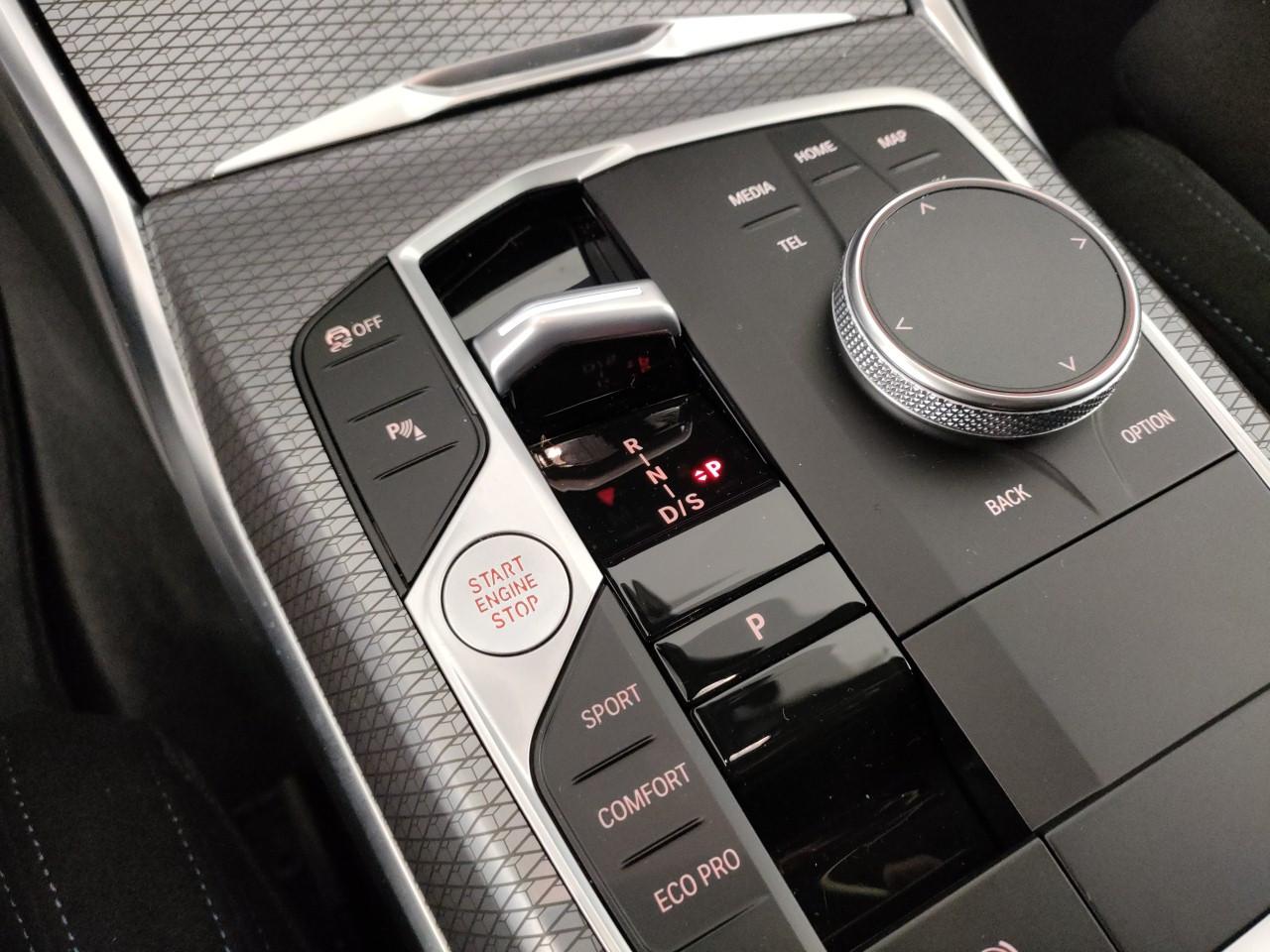 BMW 320d Touring mhev 48V xdrive MSport Pro auto