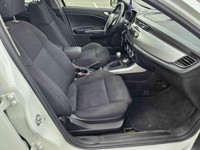 ALFA ROMEO Giulietta 1.6 JTDm-2 105 CV Distinctive