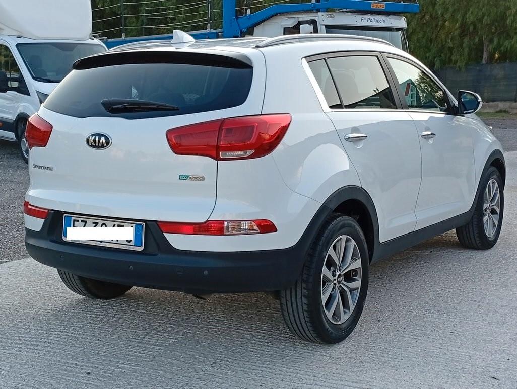 Kia Sportage 1.7 CRDI VGT 2WD high tech