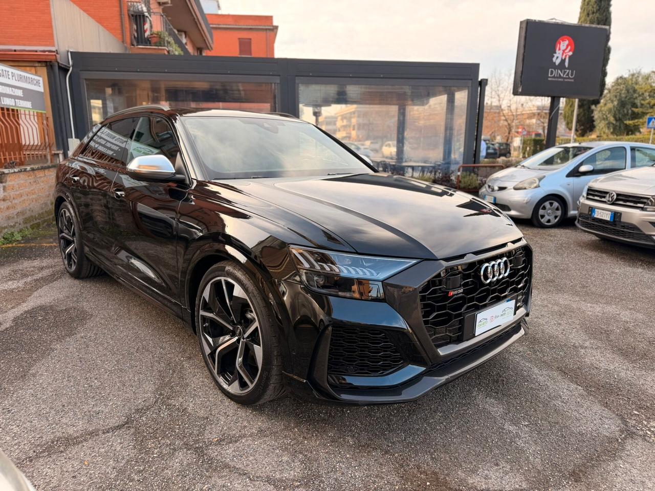 Audi Q8 RS TFSI V8 quattro tiptronic