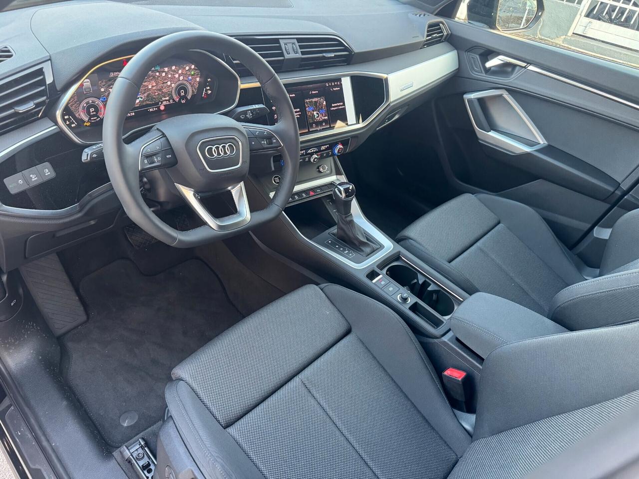 Audi Q3 Sportback 35 TDI S tronic Business Plus