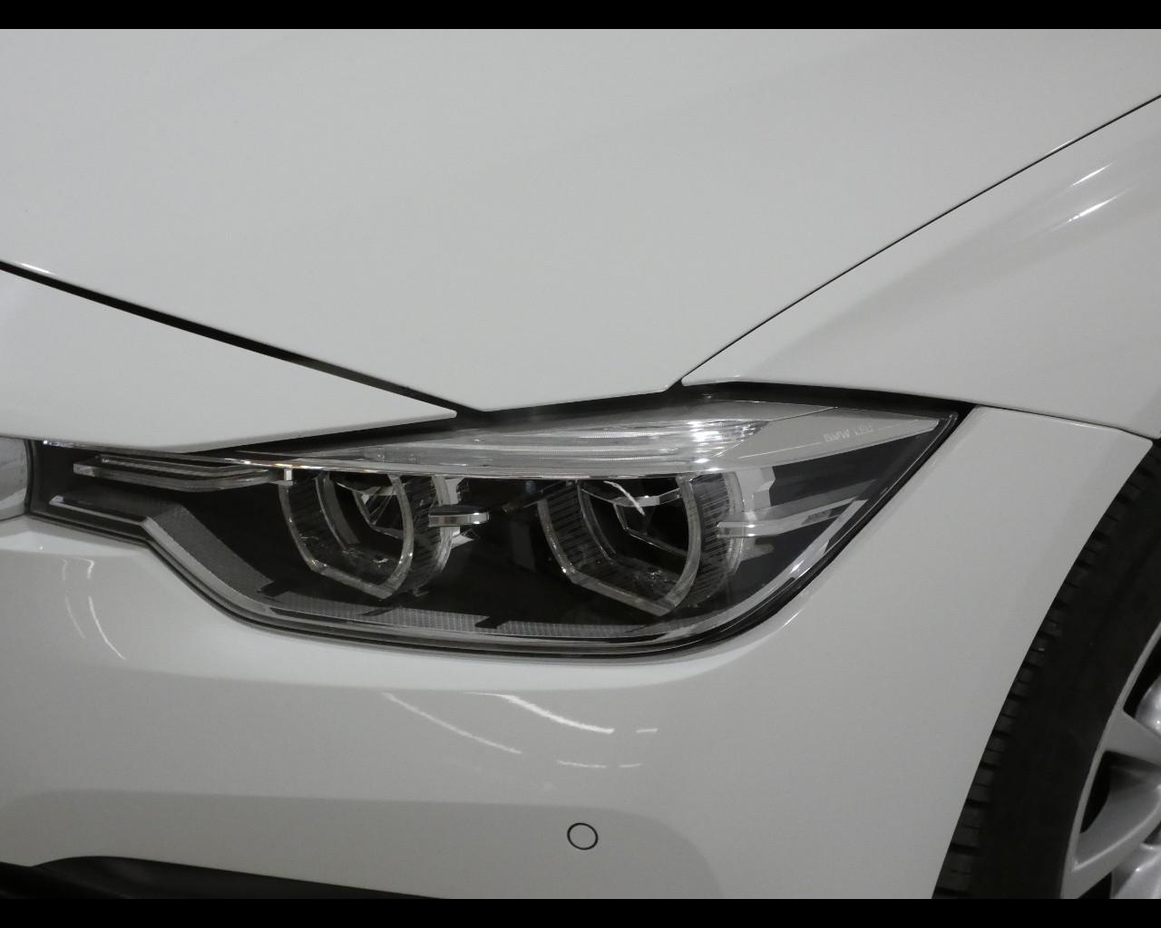 BMW Serie 3 (F30/31) - 316d Touring Business Advantage aut.