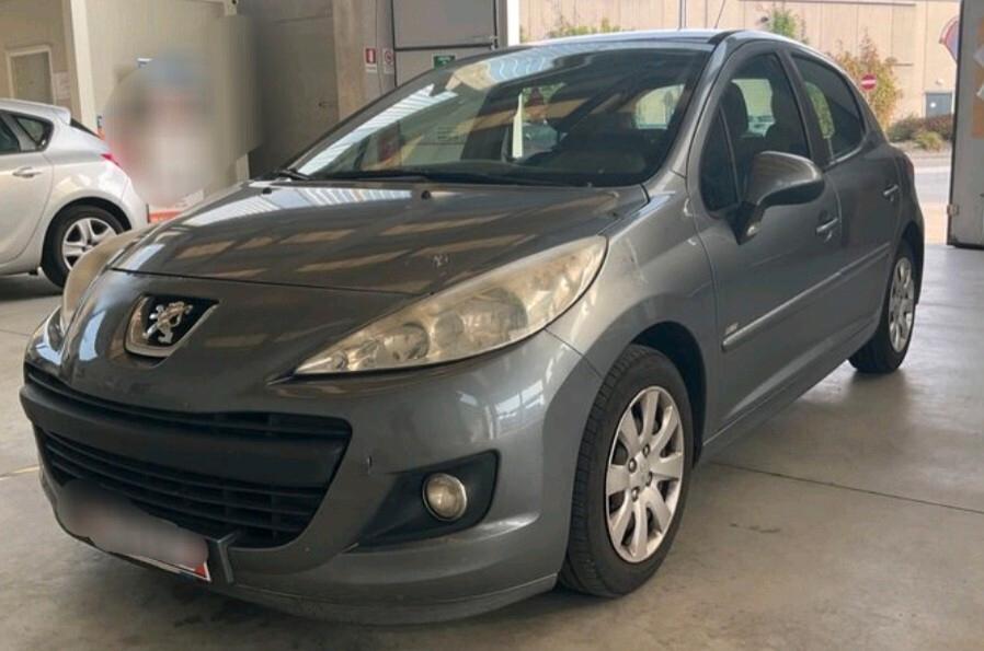 Peugeot 207 1.6 HDi 90CV 5p. Energie Sport 2010