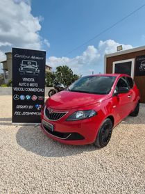 Lancia Ypsilon 1.0 S&S Hybrid Ecochic Silver