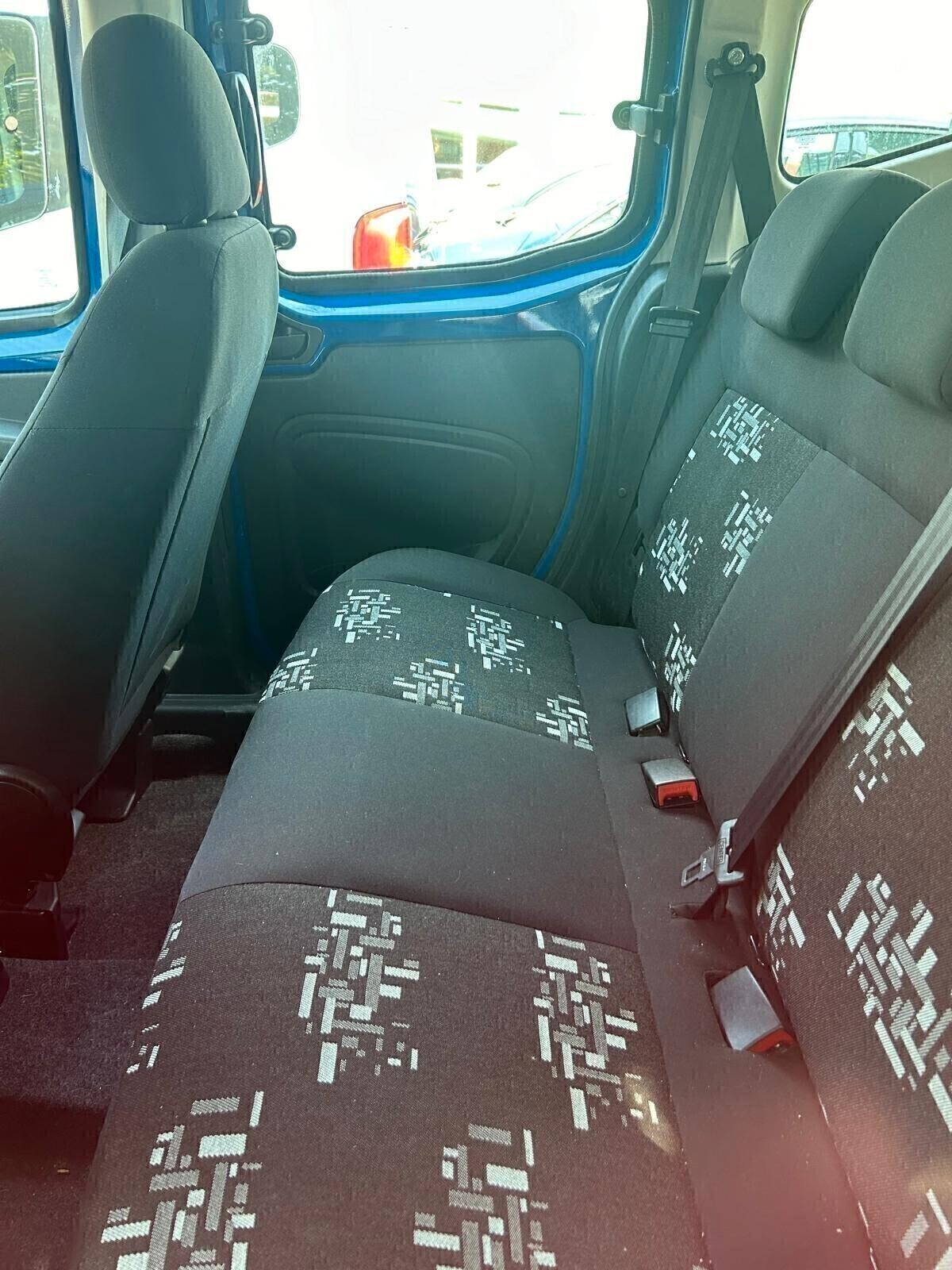 Fiat Qubo 1.4 8V 77 CV Dynamic Natural Power ok neo Patentati