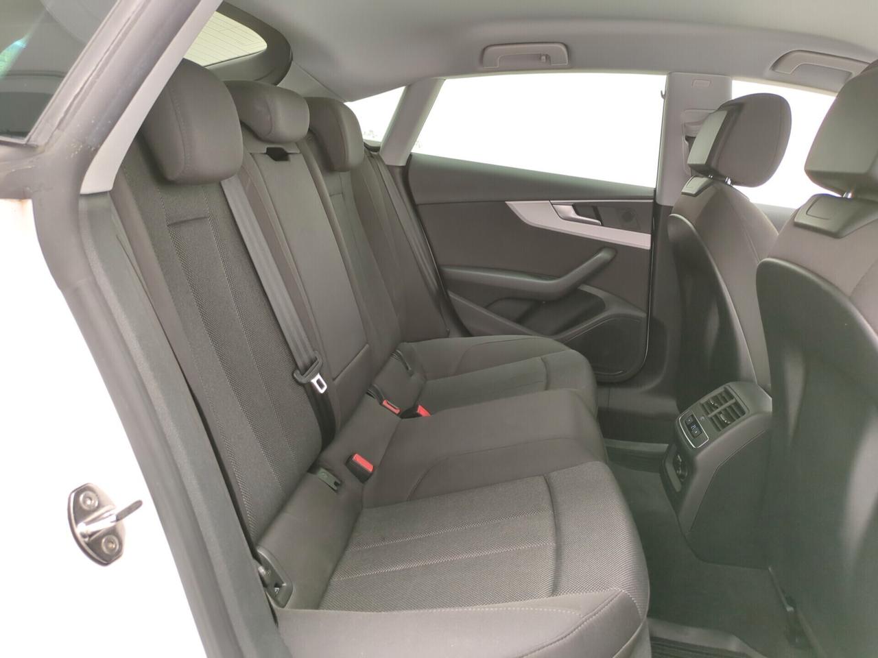 Audi A5 SPB 40 g-tron S tronic Business Advanced
