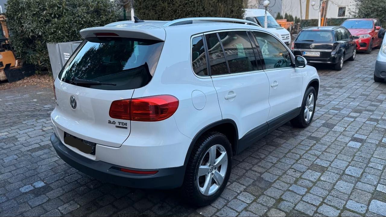 Volkswagen Tiguan 2.0 TDI 140CV 4MOTION DSG Sport & Style