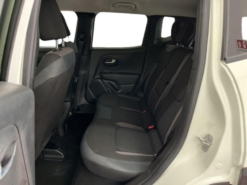 Jeep Renegade 2019 1.5 turbo t4 mhev Limited 2wd 130cv dct