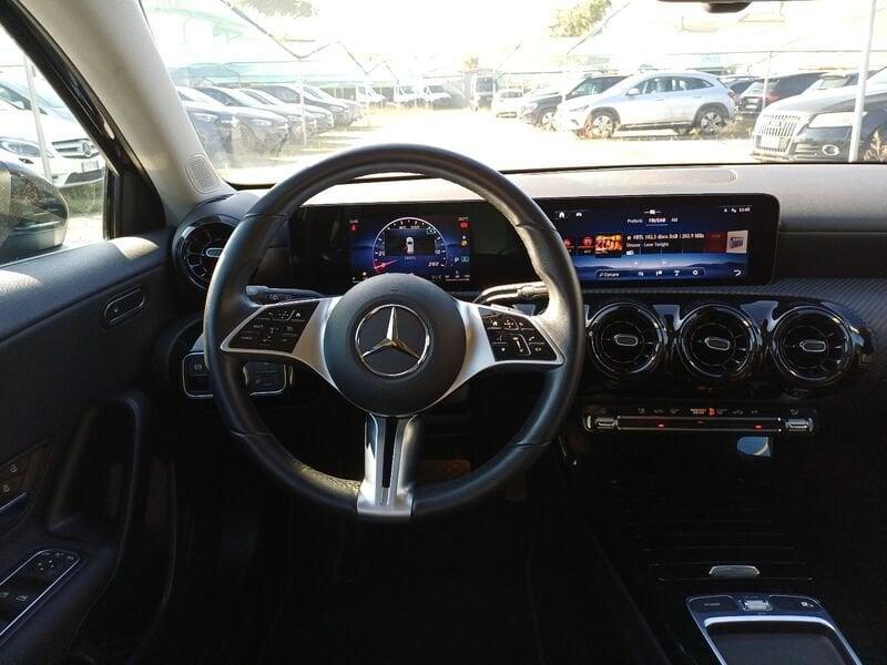 Mercedes-Benz Classe A A 180 d Progressive Advanced