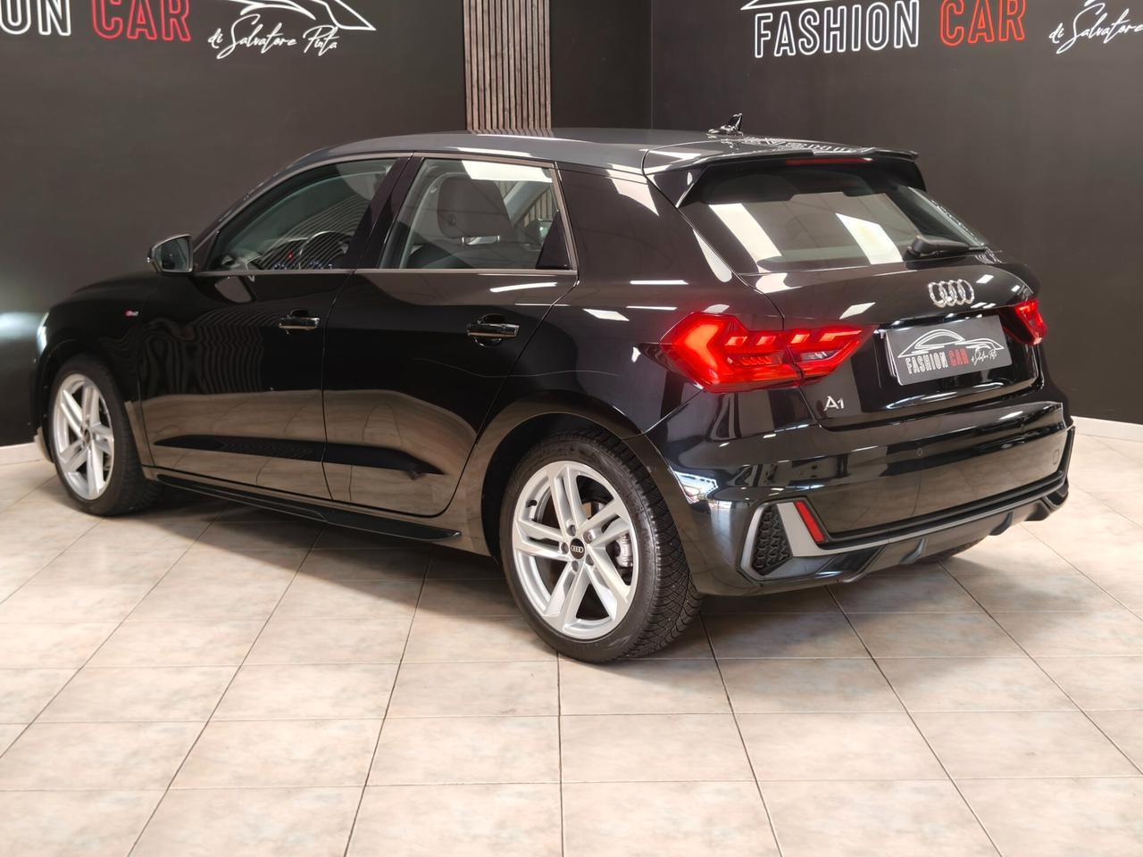 Audi A1 SPB 30 TFSI S tronic line edition
