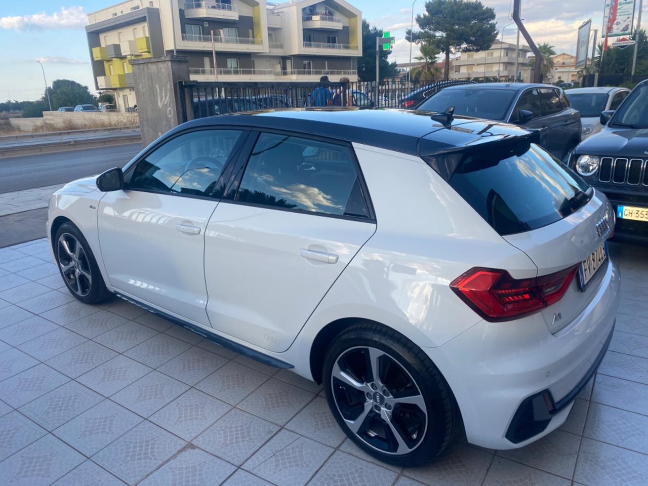 Audi A1 SPB 30 TFSI S tronic line edition