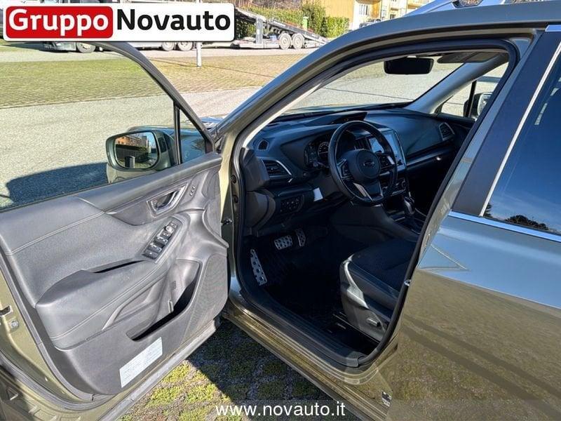 Subaru Forester 2.0 e-Boxer Style auto