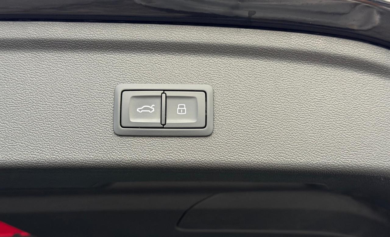 Audi A3 Sportback 2.0 TDI 150CV S-LINE