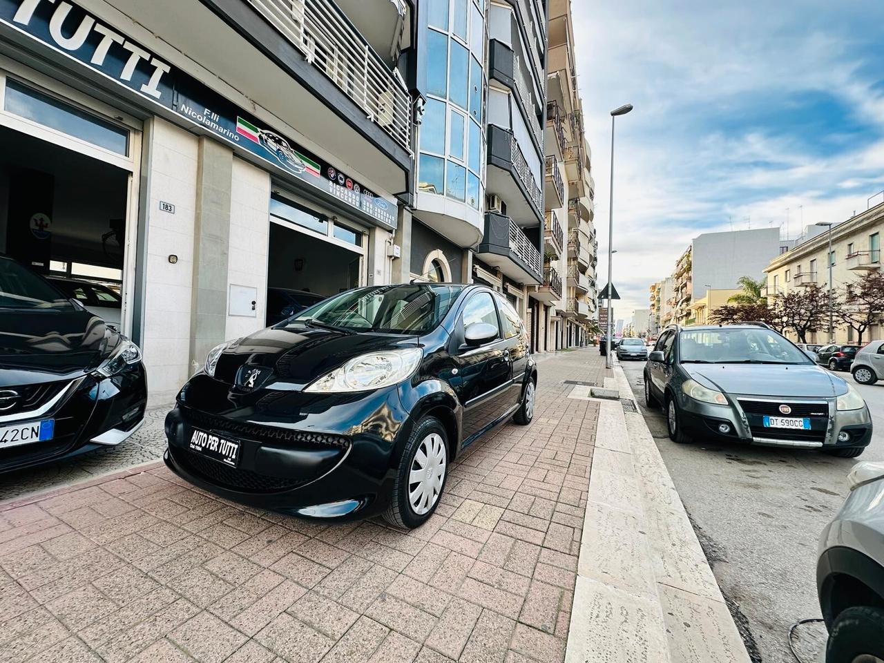 Peugeot 107 1.0 68CV 5p.